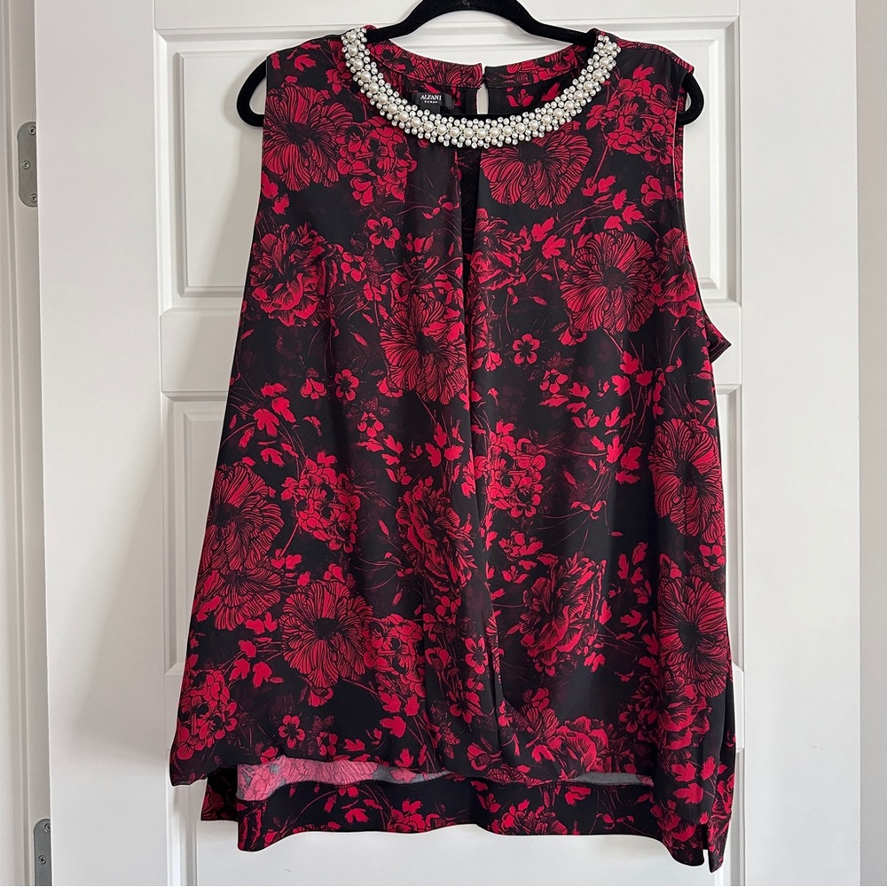Alfani red and black top